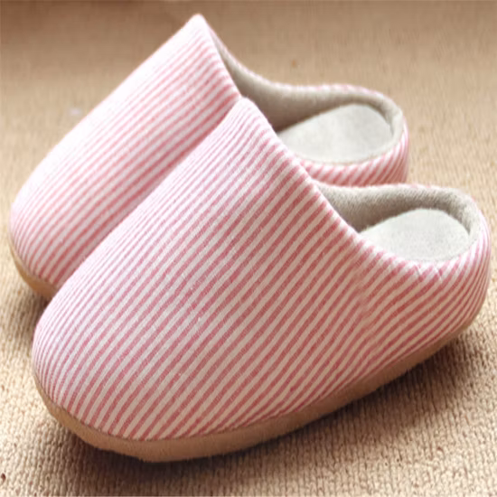 House Smiley Face Shoes Mujeres Kawaii Cartoon Felpa Invierno Cálido Algodón Interior Divertido Lindo Piso Peludo Zapatillas de casa Mujer